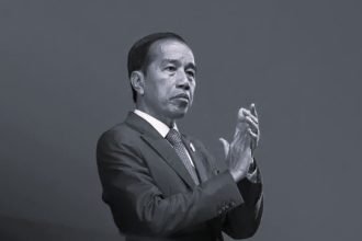 Presiden RI ke-7 Joko Widodo menegaskan mendukung penuh PSI yang diketuai si bungsu Kaesang Pangarep. Ia yakin, PSI akan menjadi partai besar pada 2034 mendatang. (dok)