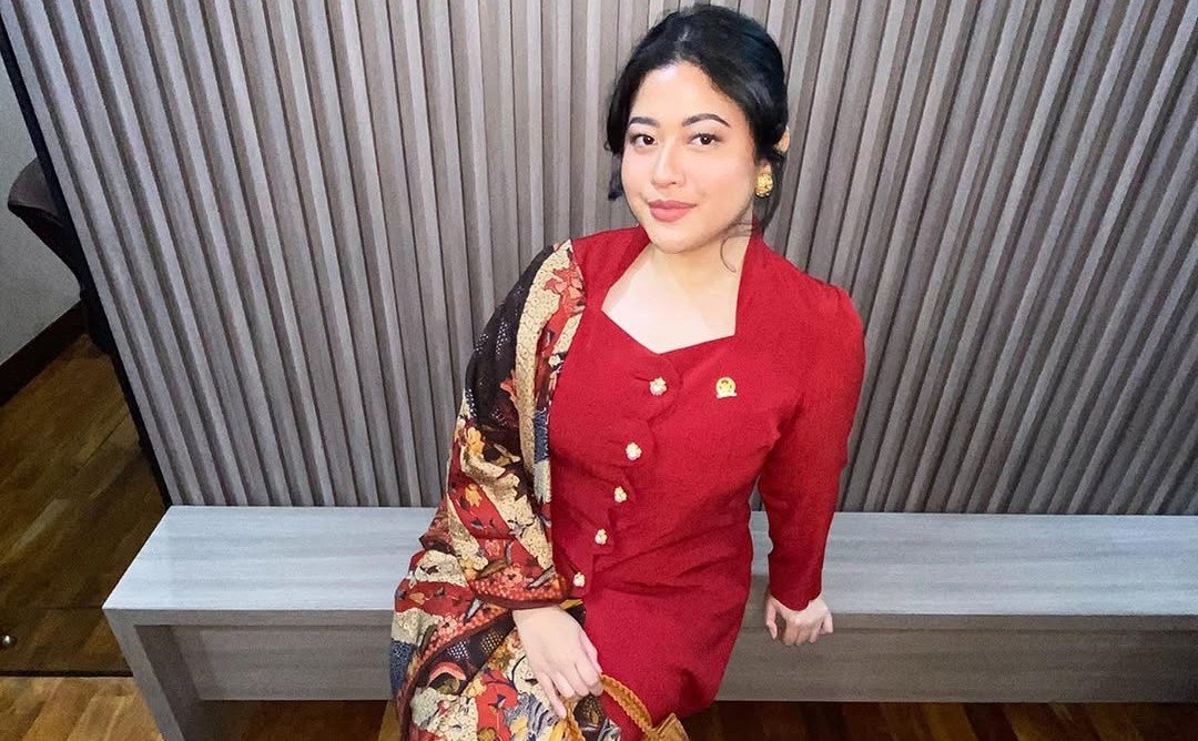 Diah Pikatan Orissa Putri Hapsari atau lebih dikenal sebagai Pinka Hapsari