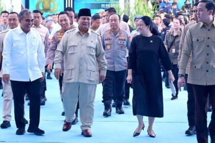 Ketua DPR RI Puan Maharani bersama Presiden Prabowo Subianto hadiri pemusnahan barang bukti narkotika di Mabes Polri.